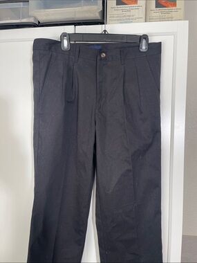 Basic Editions Black Flat-Front Men's Shorts